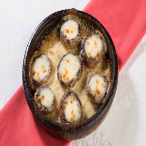 Kiremitte Kaşarlı Mantar