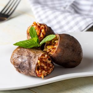 Kuru Patlıcan Dolması